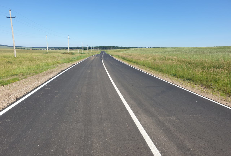 В Иркутской области продолжают приводить в нормативное состояние региональные трассы